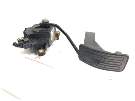 PLYNOVÝ PEDÁL NISSAN QASHQAI / QASHQAI +2 I (J10, NJ10, JJ10E) 2006 - 2014 2059C13347