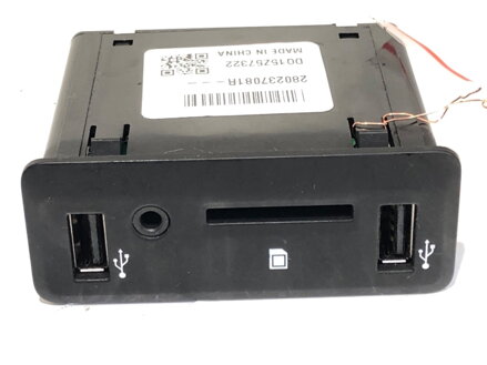 ZÁSUVKA / ULOŽENIE USB AUX SD RENAULT MEGANE IV LIFTBACK (B9A/M/N_) 2015 - 2022 280237081R