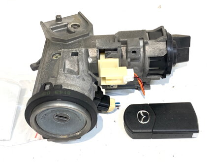 SPÍNACIA SKRINKA MAZDA 6 HATCHBACK (GH) 2007 - 2013 GS1D66938A