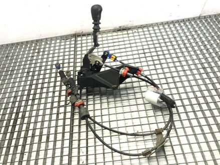 RIADIACA PÁKA VOLIČ PREVODOVKY NISSAN QASHQAI / QASHQAI +2 I (J10, NJ10, JJ10E) 2006 - 2014