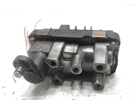 REGULÁTOR TURBA BMW 5 (F10) 2009 - 2016