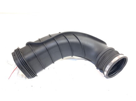 VZDUCHOVÉ POTRUBIE BMW 5 (F10) 2009 - 2016 8508047