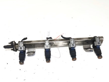 VSTREKOVACIA RAMPA KIA CEE'D LIFTBACK (ED) 2006 - 2012 85310-2B000