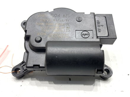 MOTOR RADIÁTORA KÚRENIA VW PASSAT B8 (3G2, CB2) 2014 - 2022 5Q0907511K