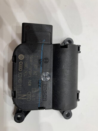 MOTOR RADIÁTORA KÚRENIA VW PASSAT B7 VARIANT (365) 2010 - 2015 3C0907511Q