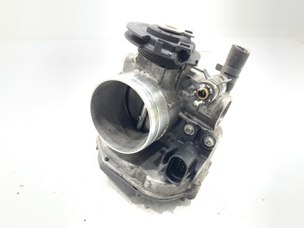 ŠKRTIACA KLAPKA VW BORA I (1J2) 1998 - 2013 06A133064H