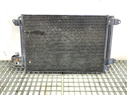 CHLADIČ KLIMATIZÁCIE AUDI A3 (8P1) 2003 - 2013 1K0820411G