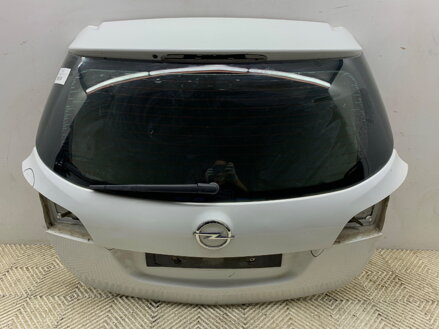 VEKO BATOŽINOVÉHO PRIESTORU KUFOR ZADNÝ OPEL ASTRA J (P10) 2009 - 2015 Y40R