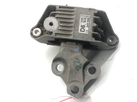 VANKÚŠ MOTORA ĽAVÝ OPEL ASTRA J (P10) 2009 - 2015 13248546