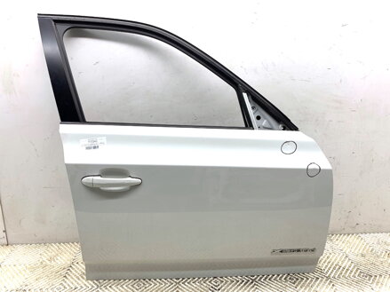 DVERE PRAVÉ PREDNÉ BMW X3 (E83) 2003 - 2011
