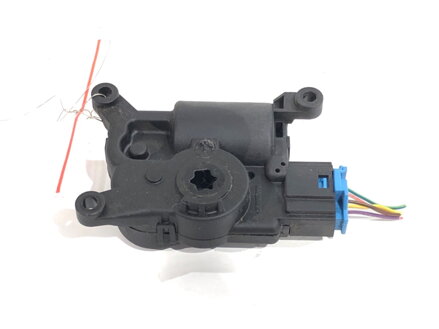 MOTOR RADIÁTORA KÚRENIA SKODA OCTAVIA III COMBI (5E5, 5E6) 2012 - 2022 5Q0907511D