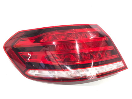 SVETLO ĽAVÉ ZADNÉ MERCEDES-BENZ CLASS E (W212) 2009 - 2016 2129060703
