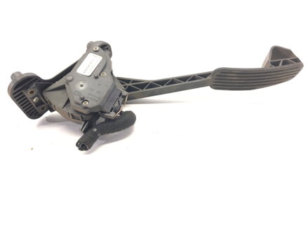 PLYNOVÝ PEDÁL VOLVO S60 I (384) 2000 - 2010 30636004