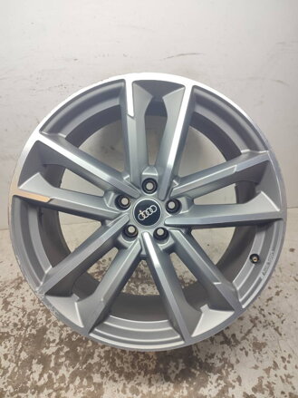 HLINÍKOVÝ DISK AUDI A7 SPORTBACK (4KA) 2017 - 2022 4K8601025L