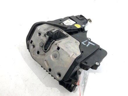 ZÁMOK DVERÍ ĽAVÝ ZADNÝ SEAT ALHAMBRA (710, 711) 2010 - 2022 7N0839015B