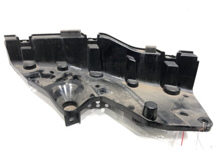 DRŽIAK SVETLA PRAVÝ SUZUKI SX4 S-CROSS (JY) 2013 - 2022 17133-64R0