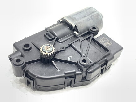 MOTOR STREŠNÉHO OKNA SEAT LEON ST (5F8) 2012 - 2022 0390200080 7N0959591B