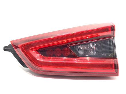SVETLO ZADNÉ PRAVÉ VNÚTORNÉ NISSAN QASHQAI II SUV (J11, J11_) 2013 - 2022 26550HV55A