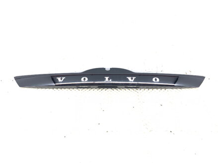 LIŠTA VEKA BATOŽINOVÉHO PRIESTORU ZADNEJ VOLVO V60 I (155, 157) 2010 - 2018