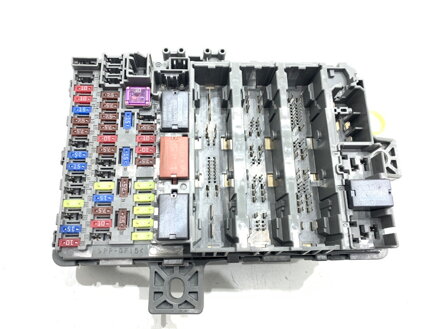 Poistková skrinka Honda Civic IX (FK) 2012 - 2022 TV0-G120