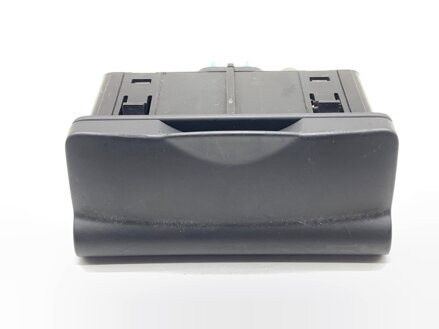 ZÁSUVKA / ULOŽENIE USB RENAULT LAGUNA III GRANDTOUR (KT0/1) 2007 - 2015 280230002R