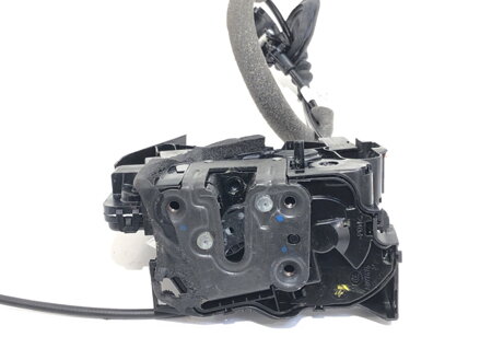 ZÁMOK DVERÍ ĽAVÝ ZADNÝ RENAULT MEGANE IV SEDAN 2016 - 2022 825036040R