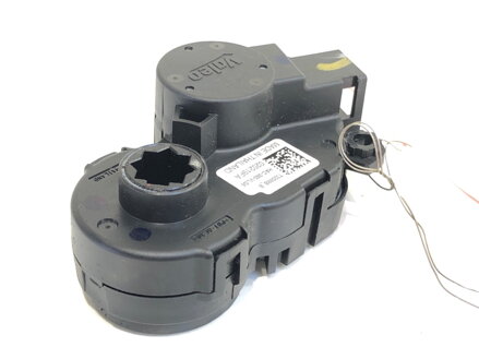 MOTOR RADIÁTORA KÚRENIA RENAULT MEGANE IV SEDAN 2016 - 2022 HAC-360-VLG5 MOTOR RADIÁTORA KÚRENIA RENAULT MEGANE IV SEDAN 2016 - 2022 HAC-360-VLG5