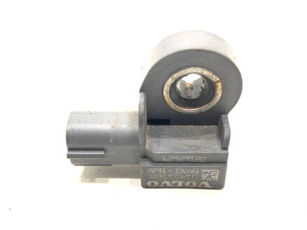 SNÍMAČ NÁRAZU VOLVO V90 II KOMBI (235, 236) 2016 - 2022 31451528