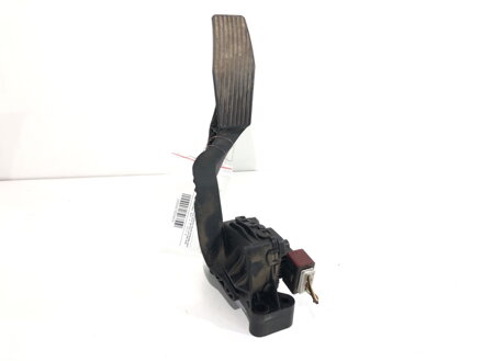 PLYNOVÝ PEDÁL OPEL ZAFIRA B (A05) 2005 - 2015 9202341