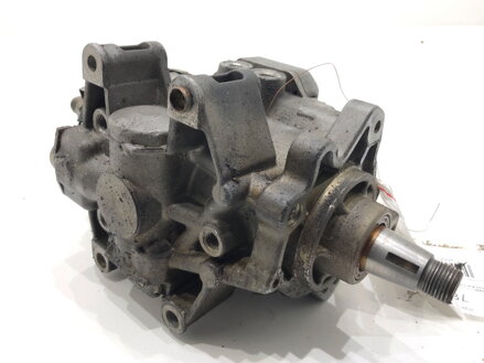 VSTREKOVACIE ČERPADLO AUDI A4 B6 (8E2) 2000 - 2005 059130106L VSTREKOVACIE ČERPADLO AUDI A4 B6 (8E2) 2000 - 2005 059130106L