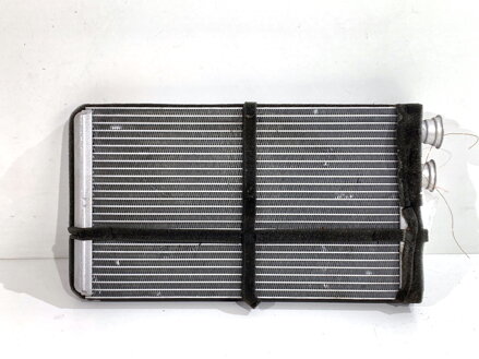 Radiátor kúrenia Audi A4 B9 Avant (8W5, 8WD) 2015 - 2025 DY704