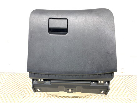 ODKLADACIA SCHRÁNKA SPOLUJAZDCA NISSAN JUKE (F15) 2010 - 2022 ODKLADACIA SCHRÁNKA SPOLUJAZDCA NISSAN JUKE (F15) 2010 - 2022