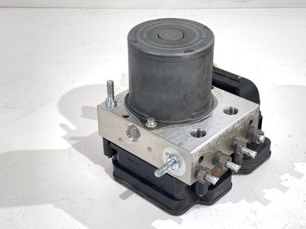 ČERPADLO RENAULT CLIO V (B7_) 2019 - 2022 476601675R