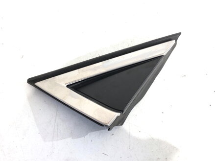 TROJUHOLNÍK ZÁSLEPKA BLATNÍK ĽAVÁ RENAULT CLIO V (B7_) 2019 - 2022 638753057R