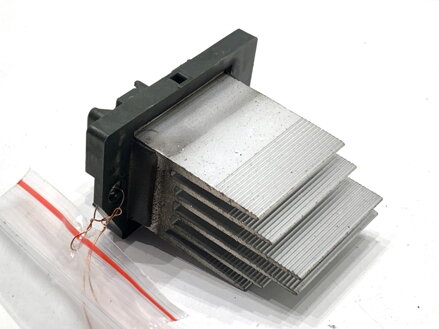 ODPORNÍK VENTILÁTORA / VENTILÁTORY VZDUCHU KIA CEE'D (JD) 2012 - 2018