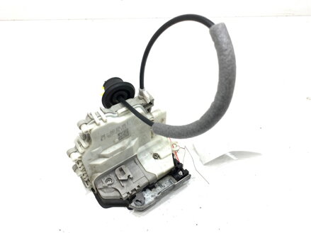 Zámok dverí pravý zadný Audi A4 B9 Avant (8W5, 8WD) 2015 - 2025 8X0839016E