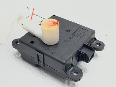 MOTOR RADIÁTORA KÚRENIA NISSAN QASHQAI / QASHQAI +2 I (J10, NJ10, JJ10E) 2006 - 2014 2774300A03