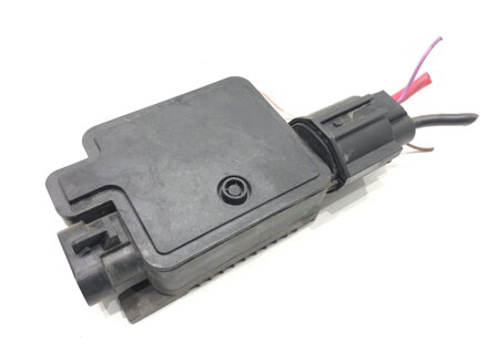 MODUL VENTILÁTORA JAGUAR XF II (X260) 2015 - 2022 940013004