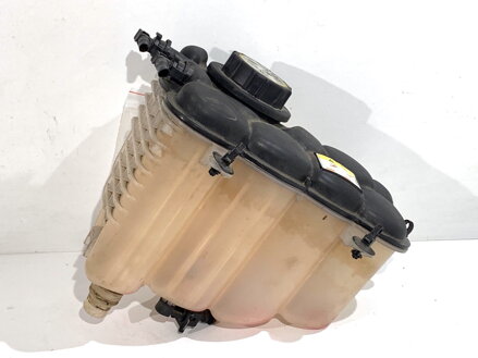 Vyrovnávacia nádržka chladiacej kvapaliny Jaguar XF II (X260) 2015 - 2022