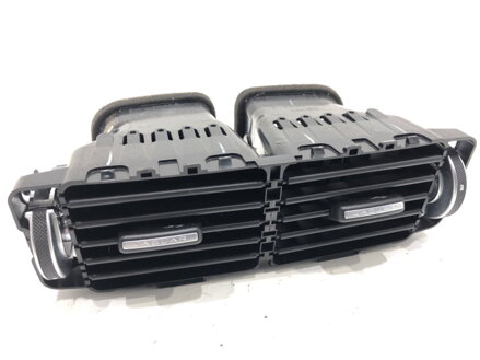 MRIEŽKA VENTILÁCIE ZADNÁ JAGUAR XF II (X260) 2015 - 2022 GJ32-014A22-AA