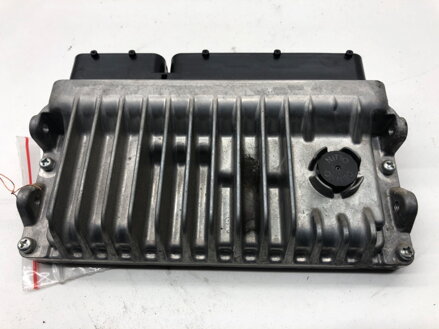 Riadiaca jednotka motora Toyota Auris Kombi (_E18_) 2013 - 2018 89661-0ZU60