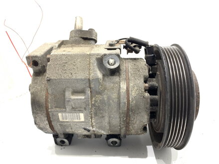 Kompresor klimatizácie Toyota Corolla (_E12_) 2001 - 2007 447220-4351