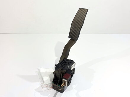 Plynový pedál Opel Astra H (A04) 2004 - 2014 9157998