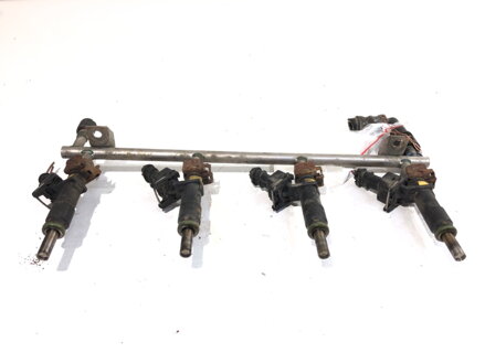 Vstrekovacia rampa Opel Zafira / Zafira Family B (A05) 2005 - 2019 55353806