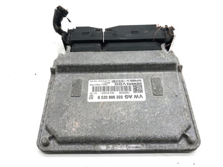 RIADIACA JEDNOTKA MOTORA SKODA FABIA II (542) 2006 - 2014 03E906023B