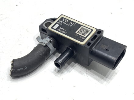 Snímač tlaku spalín DPF VW Golf VII (5G1, BQ1, BE1, BE2) 2012 - 2022 03N906051B