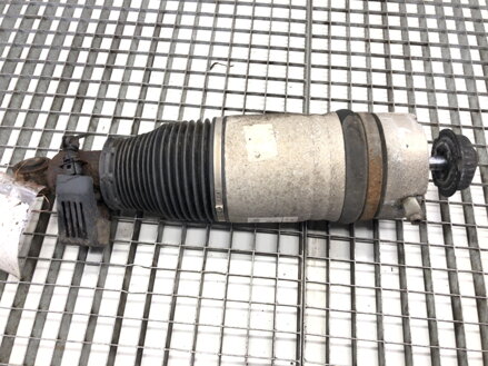 Tlmič ľavý zadný Audi Q7 (4LB) 2006 - 2016 7L8616019A