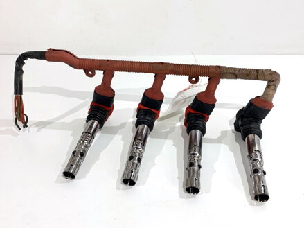 Cievka zapaľovacia Audi A4 B6 (8E2) 2000 - 2005 0040102051 8E0971824J