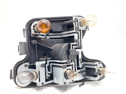 VLOŽKA SVETLÁ ĽAVÁ ZADNÁ AUDI A4 B6 (8E2) 2000 - 2005 153947