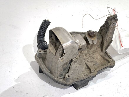 Škrtiaca klapka výfuku Renault Kangoo / Grand Kangoo II (KW0/1_) 2008 - 2022 147B08010R